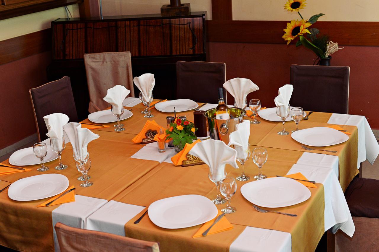Family Art-Hotel Zora Vratsa 외부 사진