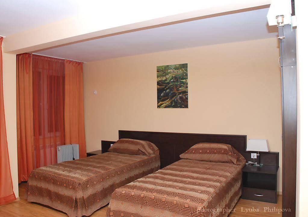 Family Art-Hotel Zora Vratsa 외부 사진
